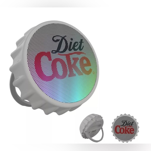 Diet Coke Bottle Cap Shape Wall‎ Mountable speaker with FM Radio & Led Light new - Picture 8 of 9